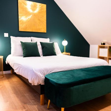 Grand Loft Familial 4 Chambres Avec Parking Prive Saumur Eksteriør bilde