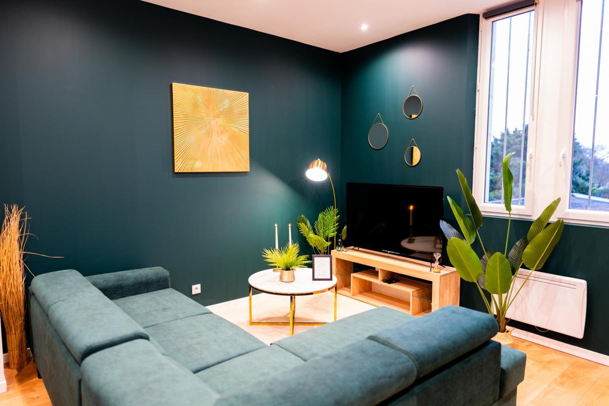 Grand Loft Familial 4 Chambres Avec Parking Prive Saumur Eksteriør bilde