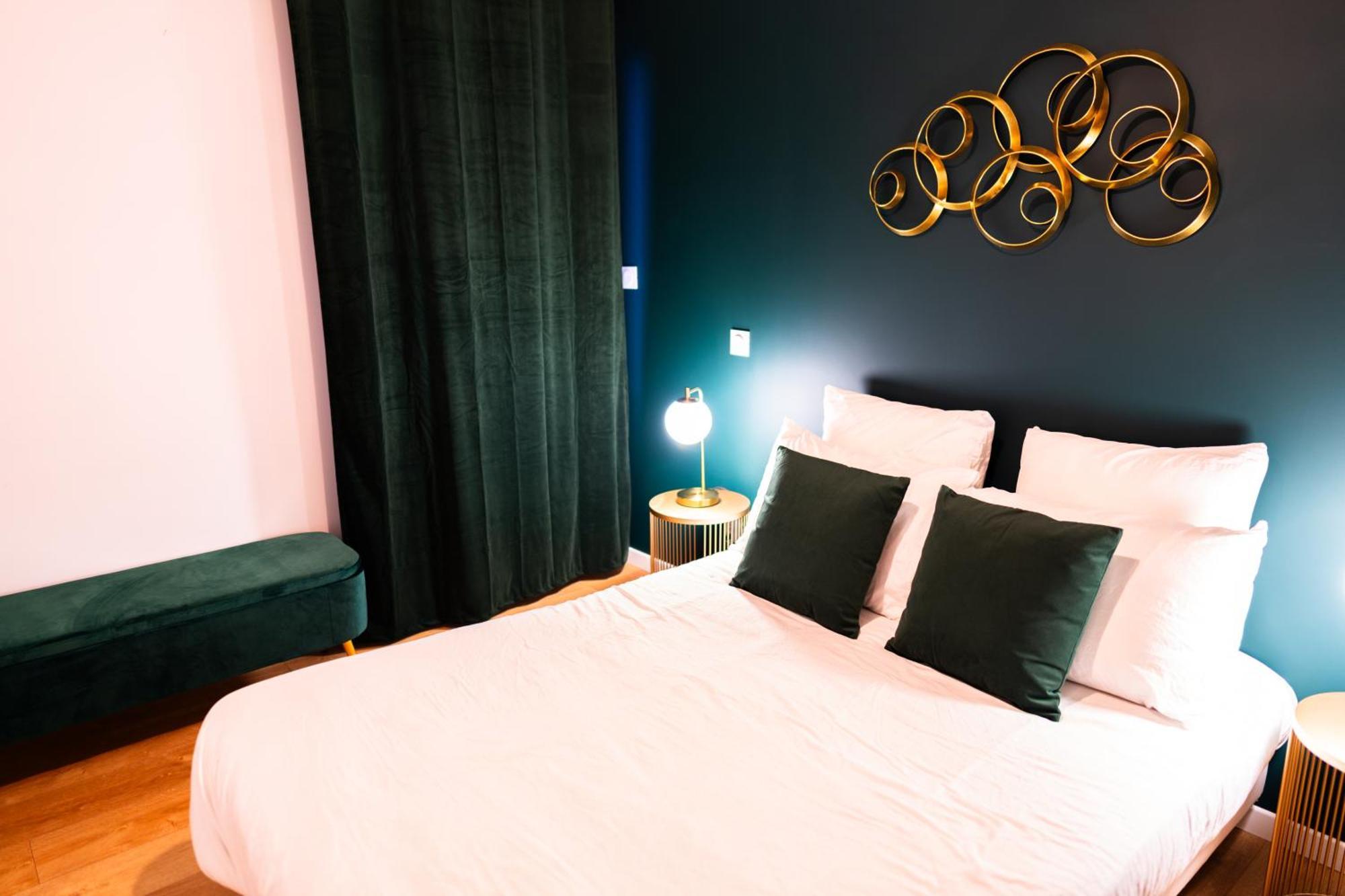 Grand Loft Familial 4 Chambres Avec Parking Prive Saumur Eksteriør bilde
