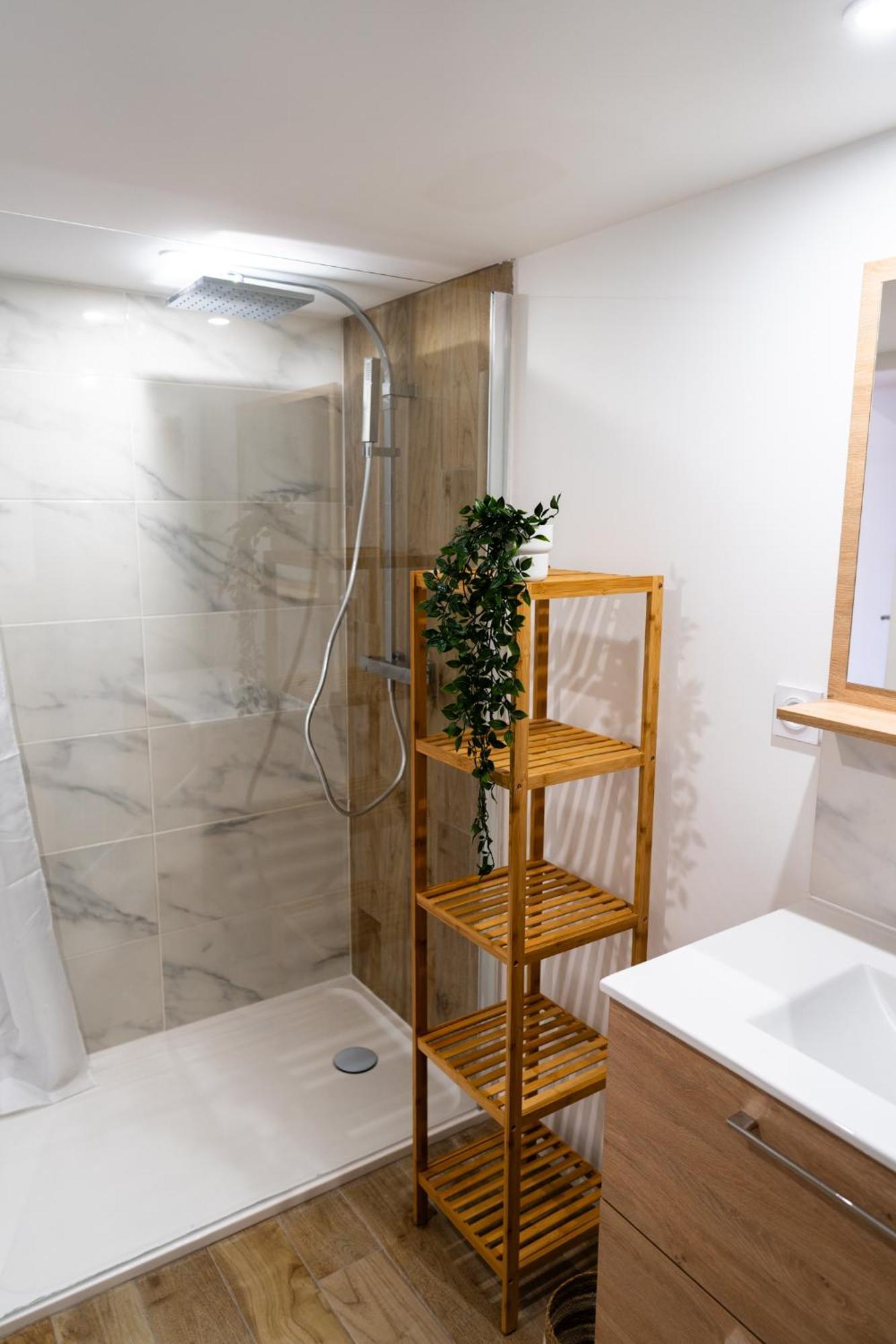 Grand Loft Familial 4 Chambres Avec Parking Prive Saumur Eksteriør bilde